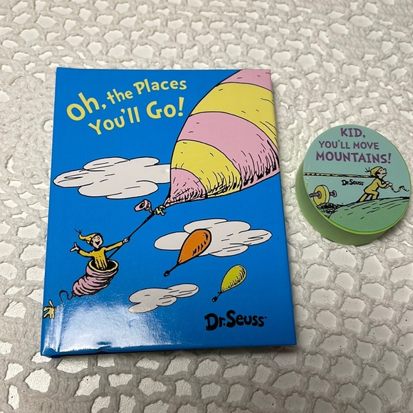 Dr Seuss” Oh, the Places You’ll Go!” Mini Note pad and eraser NEW! - Picture 1 of 3